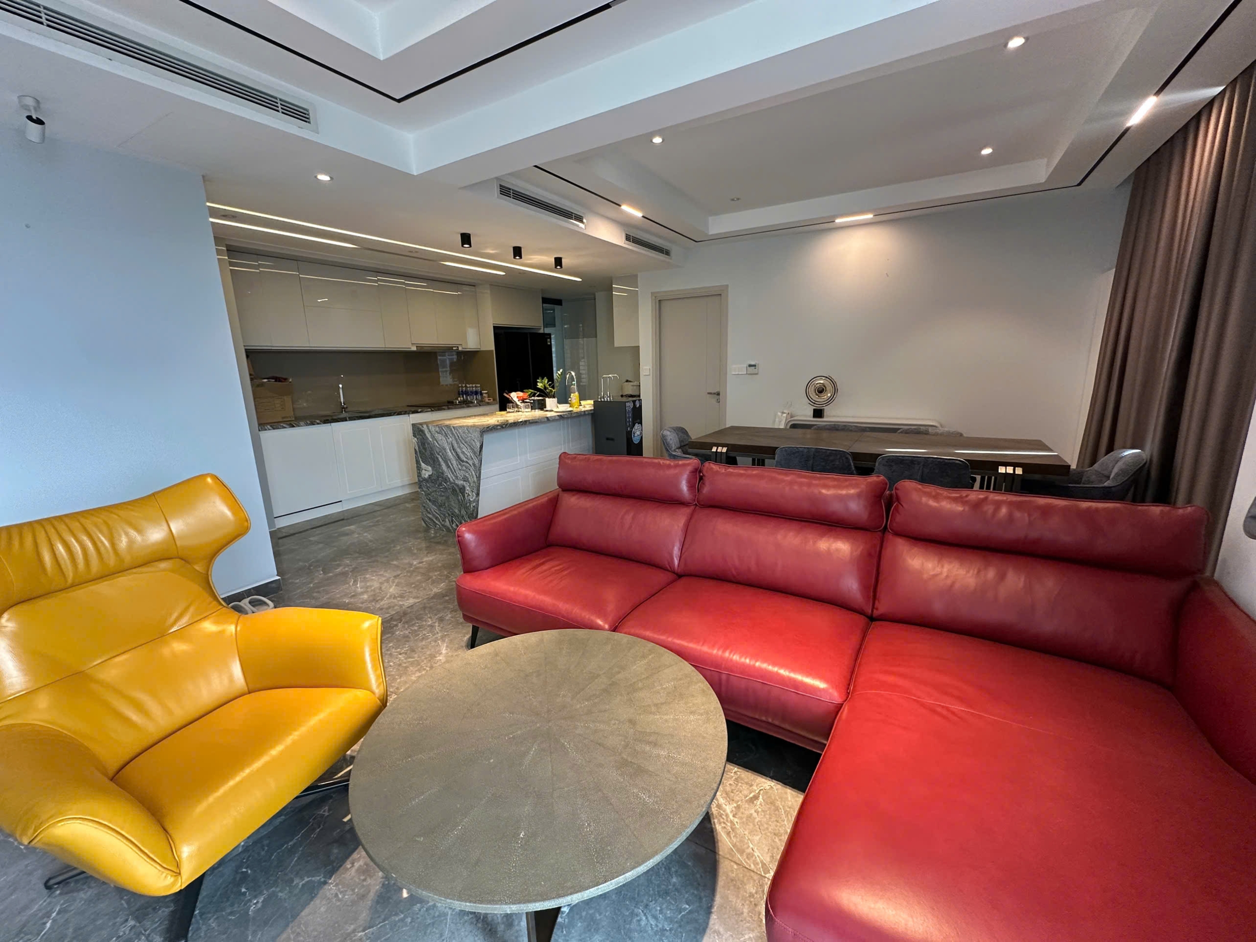 Bán Penthouse Cảnh Viên 1, DT 199,3m², 3PN, 2WC, Full Nội Thất cao cấp - Ảnh 2